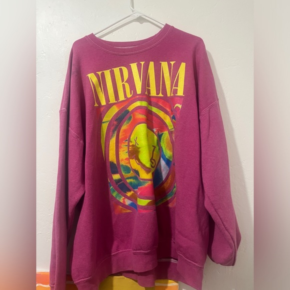 pink urban nirvana crewneck - Picture 1 of 3